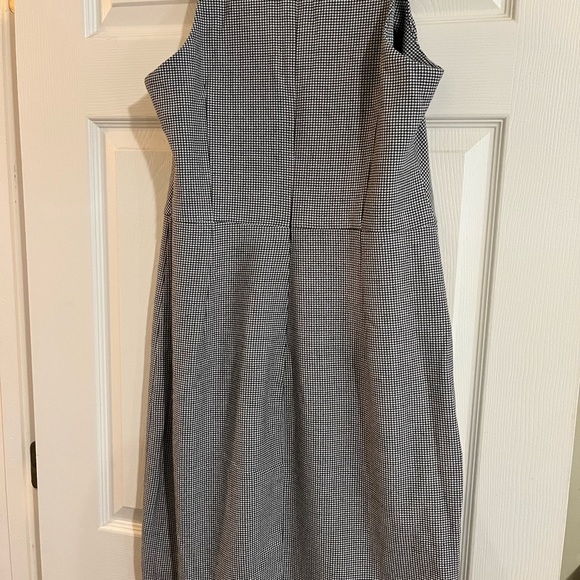 Fall Dress, Banana Republic, size 8 - Picture 8 of 12